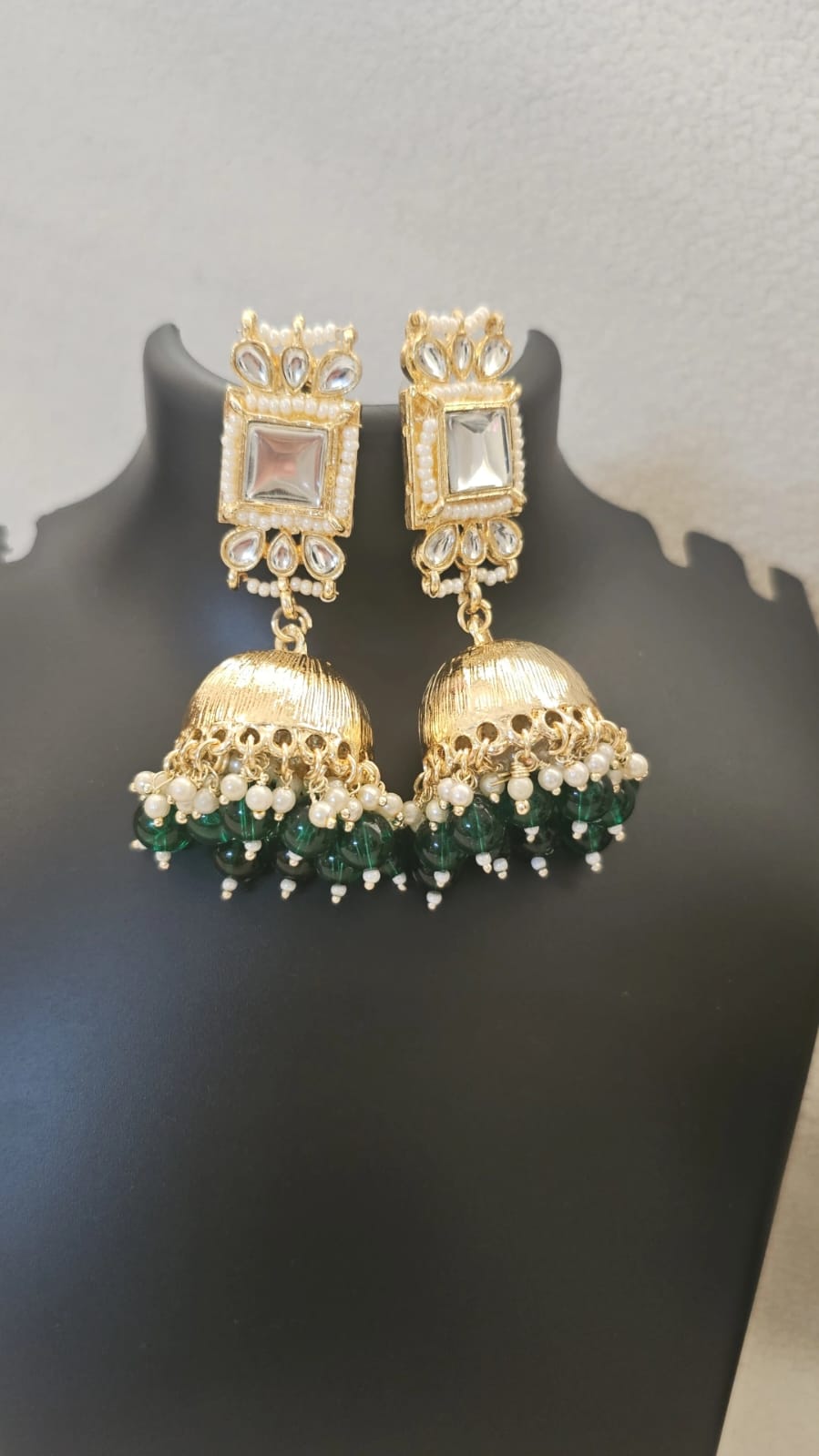 green square jhumka