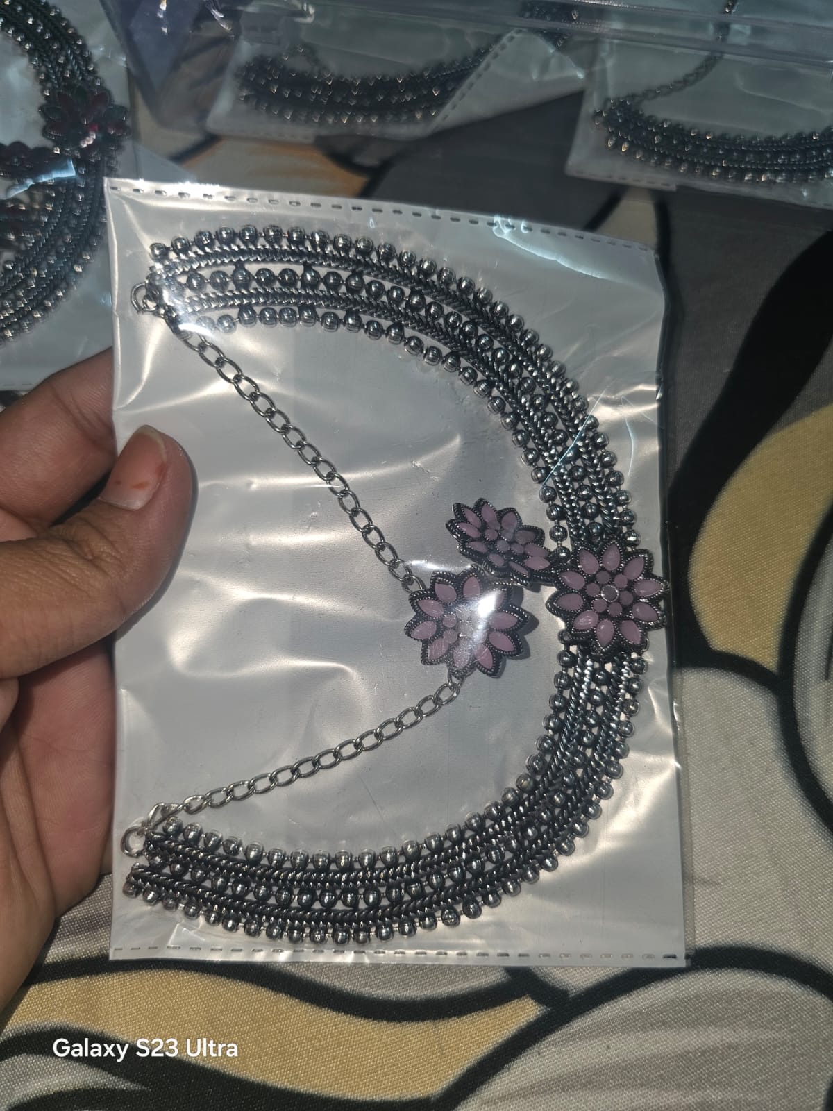 PINK SMALL NECKLACE