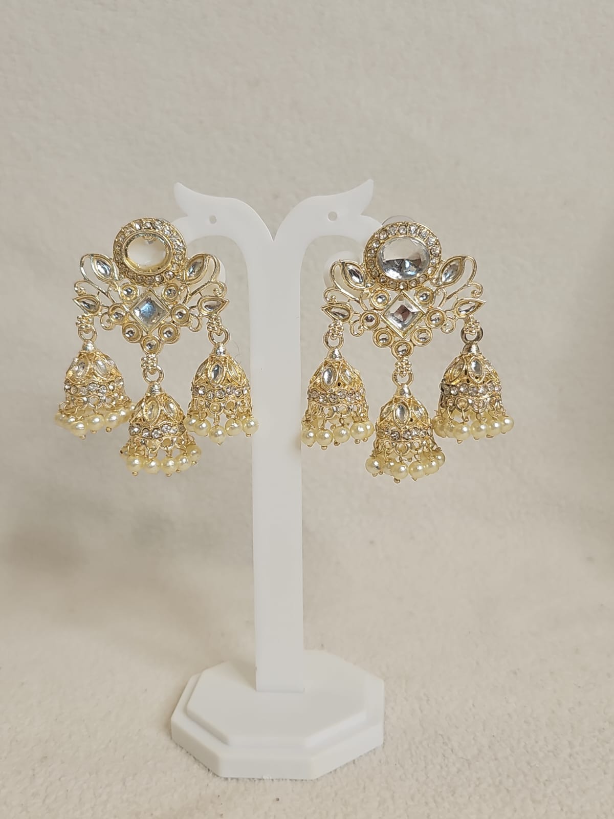 white diamond earring